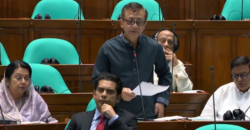 ভারত ও রাশিয়া থেকে জ্বালানি আমদানির উদ্যোগ নিয়েছে সরকার : মন্ত্রী